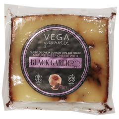 Sheep Cheese with Black Garlic Vega Mancha|Queso de Oveja con Ajo Negro Vega Mancha